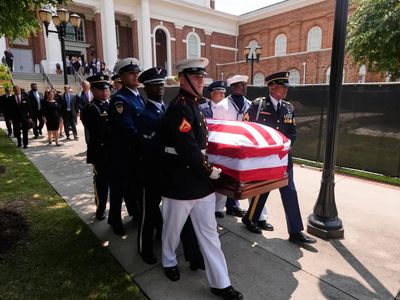 The last journey of Lindsey Graham, from Washington to the state he loved