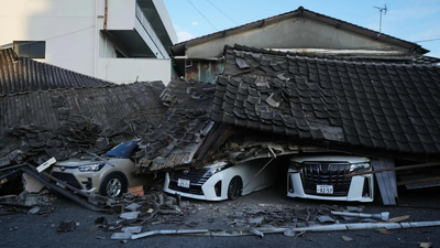 Two days after powerful earthquake in Japan, thousands remain without power, water; 30 dead