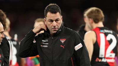 'Time has come': Essendon caretaker to meet hierarchy