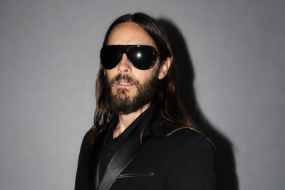 Dylan Sprouse's 2018 Tweet Exposing Jared Leto Sliding Into Models' DMs Resurfaces After Assault Allegations