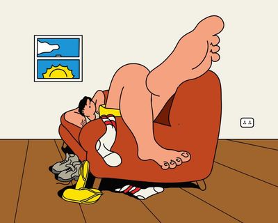 You be the judge: should my brother stop hogging the living room while staying in my flat?