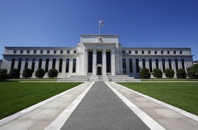 Fed Holds Rates at 3.5%-3.75%, Gold Rallies: Warsh Says Goal Is to Keep Inflation Under Control