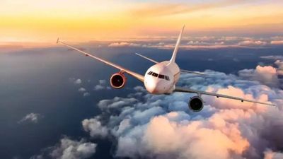 'Seconds from disaster': UK plane with 180 onboard had a close shave moments before landing in London