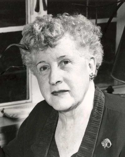 Meet Dorothy Buell, whose 25-woman living-room campaign helped protect Indiana’s threatened dunes as a national park