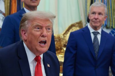 Trump ‘erupted’ during meeting on how to end Iran war – report
