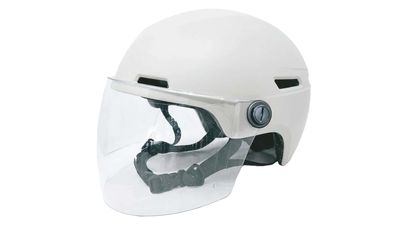 If You're Going to Buy a Helmet In Case of Bear Attacks, At Least Make It A Motorcycle Helmet