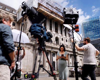 Only the Middle East crisis is preventing a drop in UK interest rates