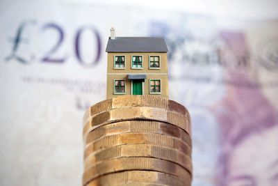 Borrowers not set for lower mortgage rates ‘any time soon’, warns expert