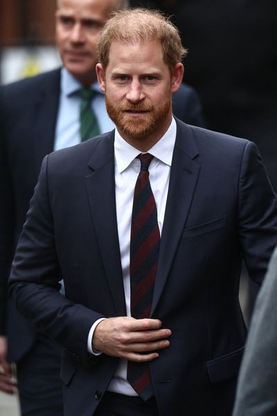 Duke of Sussex and other celebrities face wait over size of legal fees payment to Mail publisher