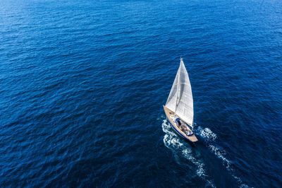 How a 39-year-old California man survived over a month lost at sea with no water, limited food and a makeshift boat repair