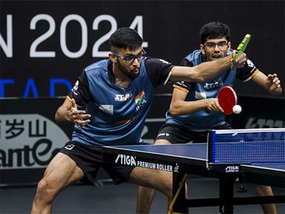 India sweep men's, women's team titles at Commonwealth Table Tennis Championships