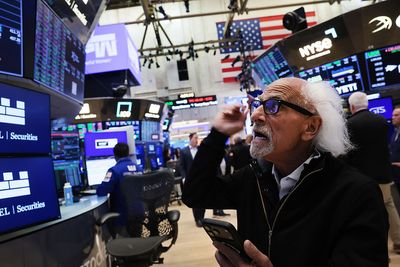 The Dow Lost 1,000 Points In A Day On Thursday. Here's How The Index Has Behaved After Throughout History