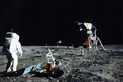 Experts finally discover what prompts conspiracy theorists to act on their beliefs