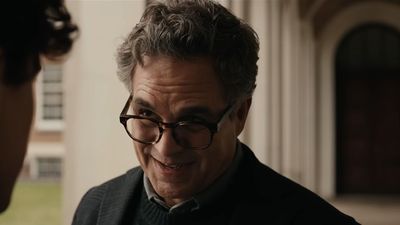 Not Mark Ruffalo Pretending He’s Not In Spider-Man Even Though He's ... In The Trailer