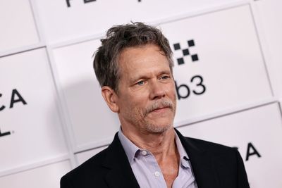 Crazy Stupid Love directors were concerned about the movie because Kevin Bacon was having too much fun