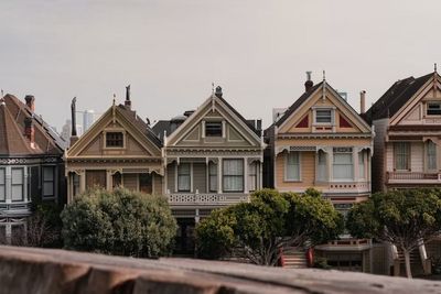US Mortgage Rates Hit 6.66%, the Highest in a Year, as Oil Prices and Stubborn Inflation Squeeze Buyers