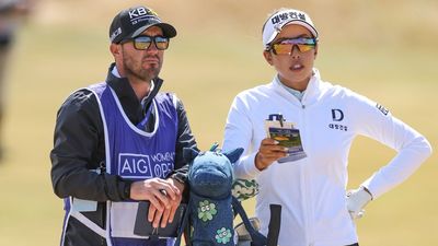 Who Is Yealimi Noh's Caddie?