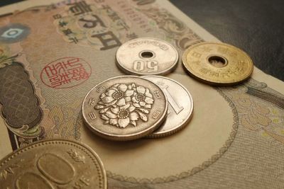 Japanese Yen Rockets Against US Dollar Amid Suspected Tokyo Market Intervention