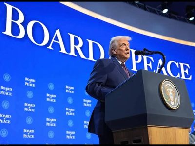 Trump announces a deal for Hamas to disarm in Gaza, but many hurdles and uncertainty remain