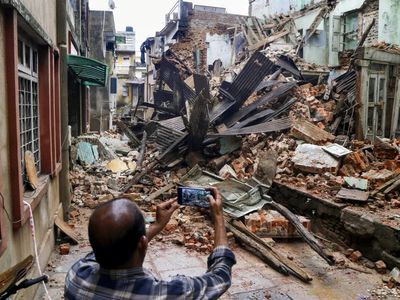Nine dead, several feared trapped after four-storey building collapses in Maharashtra's Bhiwandi