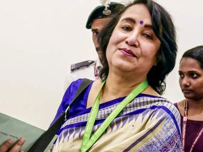 Taslima Nasreen returns to Kolkata after 19 years, calls it an emotional homecoming