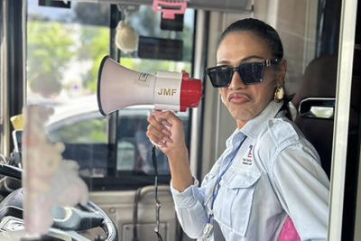 Meet ‘Gigi’, the bus driver armed with a megaphone