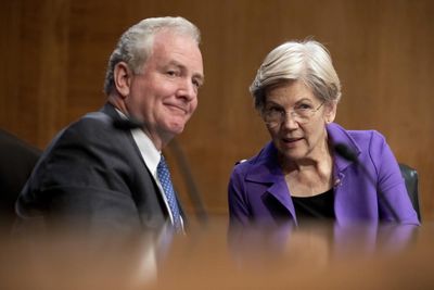 Senators accuse Republican ‘gelatinous blobs’ of caving to Trump on Iran war