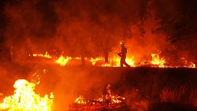 False claims about funding cuts and solar farms spread in Spain during wildfires