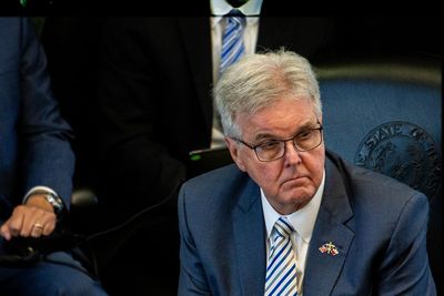 Texas Senate mulls ways to push religion