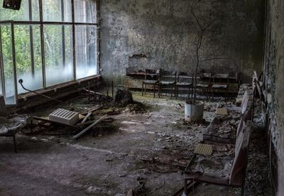 11 Places That Went From Tourist Hotspots to Ghost Towns