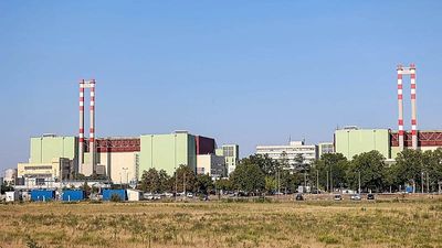 EU considers emergency meeting as nuclear shutdown leaves Hungary facing energy crisis