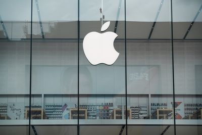Apple shows that AI winners don't have to build the biggest models