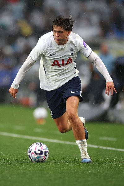 Mikey Moore transfer stance revealed as interest grows in Tottenham forward