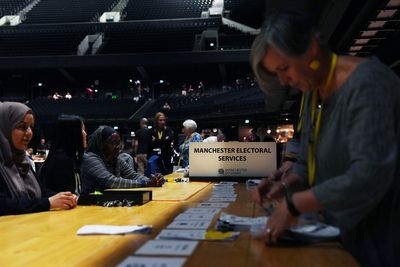 Greater Manchester mayoral election to go to second count