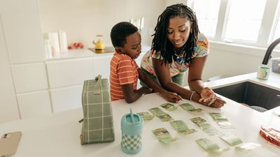 3 Ages, 3 Money Lessons: A Parent's Guide to Raising Financially Savvy Kids