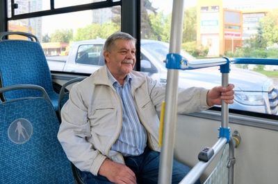 Free Transportation Programs Older Adults Can Request Before Medical Appointments