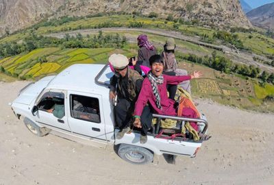 Calls mount to probe Hlun's death further
