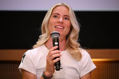 'Pressure is a privilege' – Calm, mature Demi Vollering taking Tour de France Femmes favourite status in her stride as search to reclaim yellow continues