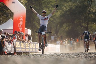 Charlie Aldridge and Sina Frei win short track titles in tight matchups in UEC Mountain Bike European Championships