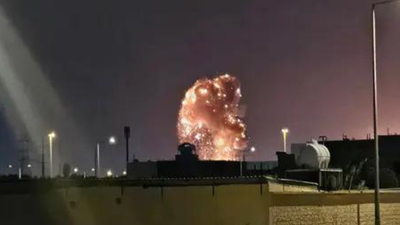 US, Israel weigh bombarding Iran's energy infrastructure through the weekend: Report