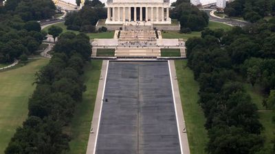 'Flawed' Reflecting Pool renovation: US drops vandalism charges against former Olympian David Hearn