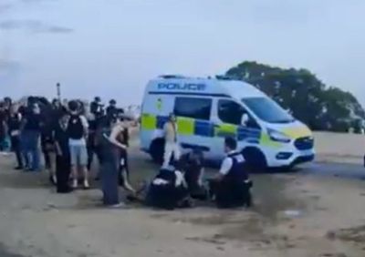 Youths throw bottles at police after fight breaks out on Primrose Hill