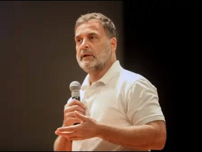 Varanasi cops book MPs Rahul Gandhi, Pappu Yadav, Awadesh Prasad for 'insulting Sanatan Dharma'