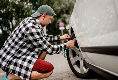 Why Hot Pavement Makes Tire Problems More Dangerous in August