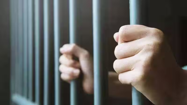 Innocent Canadian man spent 18 months in prison after police missed underscore in username