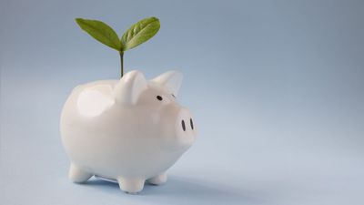 The 60/40 Portfolio Had Its Run: Here's Where I Keep My Money Now (and It's Not Bonds), From an Investing Pro