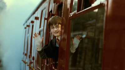 The Fun Way Universal Orlando Celebrates Hogwarts Going 'Back To School' For Harry Potter Fans