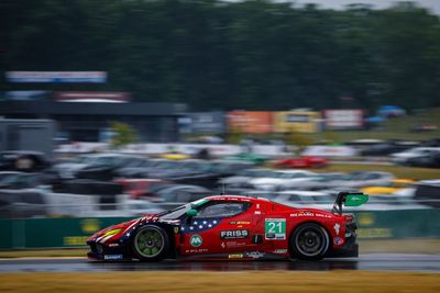 Lilou Wadoux claims historic first IMSA GTD pole at Road America