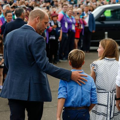 Prince William Snaps Into "Dad Mode," Using His Quick Thinking to Reassure Son Prince Louis at the 2026 Commonwealth Games