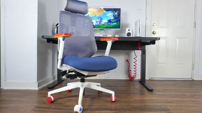 I tried the Sonic the Hedgehog office chair — and it actually makes ergonomics fun (and fast)